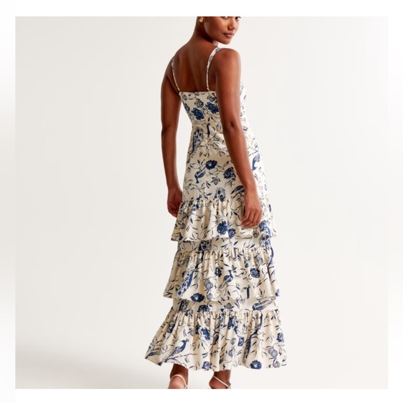 ABERCROMBIE & FITCH Drama Ruffle Tiered Maxi Dress size M NWT $150 - Picture 3 of 10